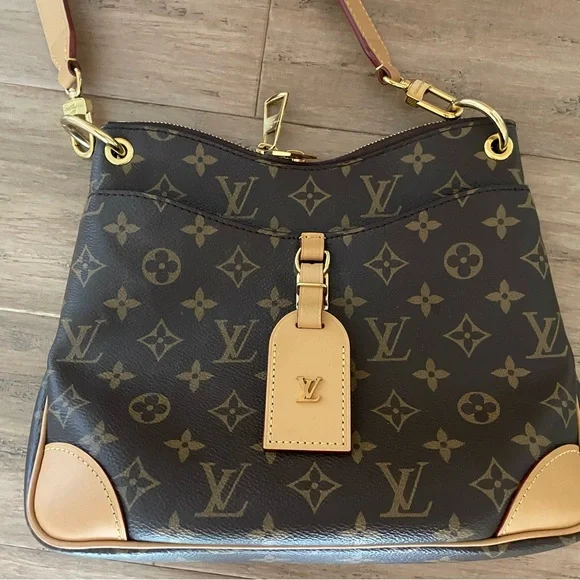 Louis Vuitton Dark Brown Monogram Shoulder Bag - Picture 5 of 10